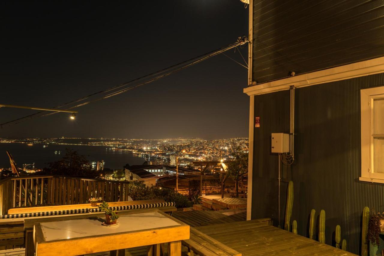 Hotel Faro Azul Valparaiso Cerro Alegre Exterior foto