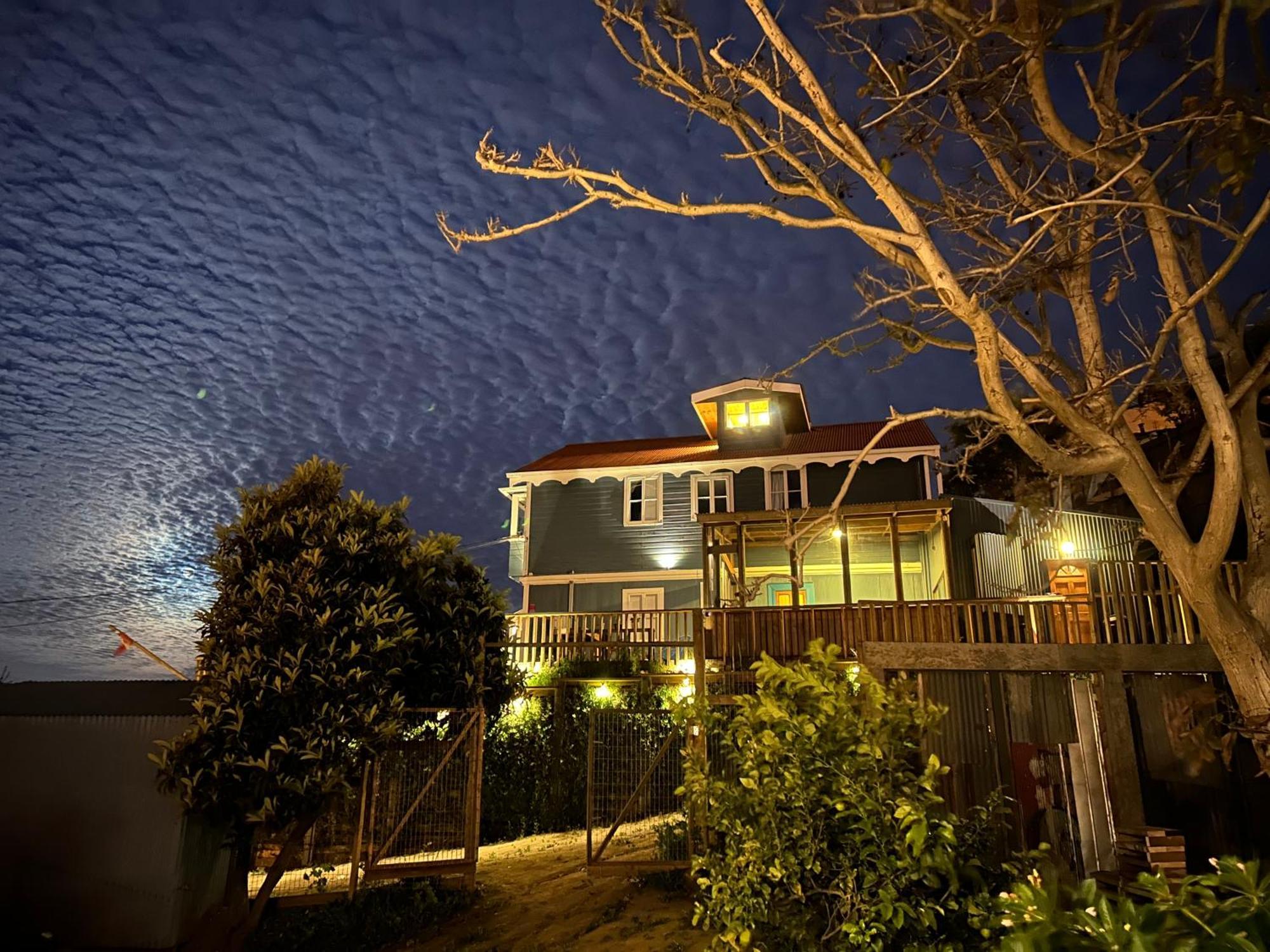 Hotel Faro Azul Valparaiso Cerro Alegre Exterior foto
